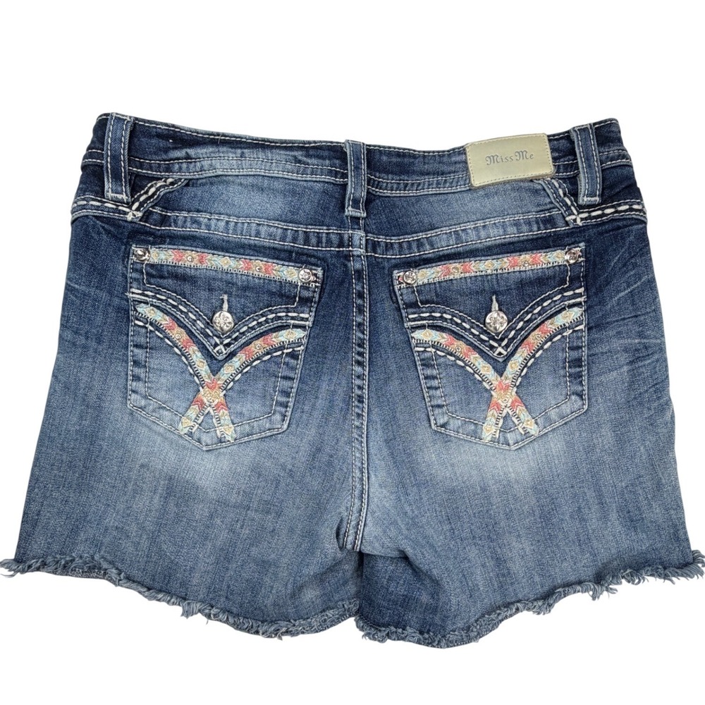 Y2K Miss Me Embroidered Sequin Denim Shorts Medium Wash Frayed Hem Size 33